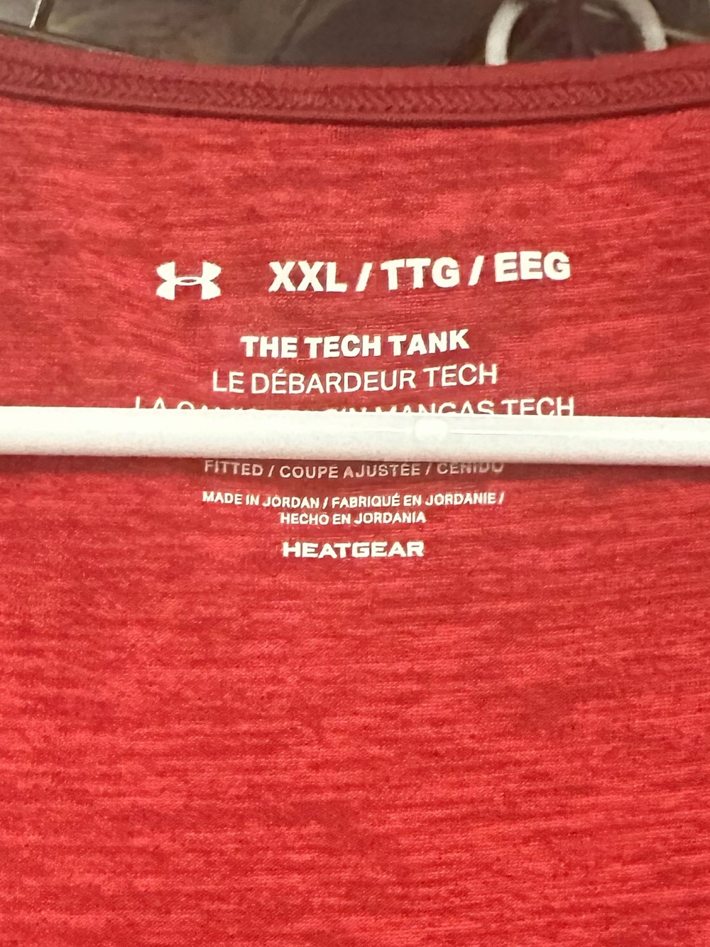 Under Armour The Tech Tank Red Sleeveless Shirt - Picture 4 of 6